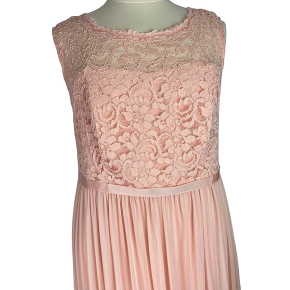 David’s Bridal Bellini Pink Peach Lace Bridesmaid Dress Size 18 - Picture 2 of 11